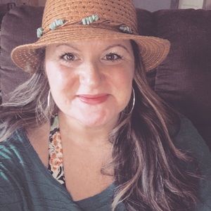 Meet your Posher, Meredith